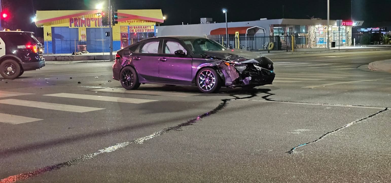 Two vehicle non injury collsion on Division Street and Avenue J