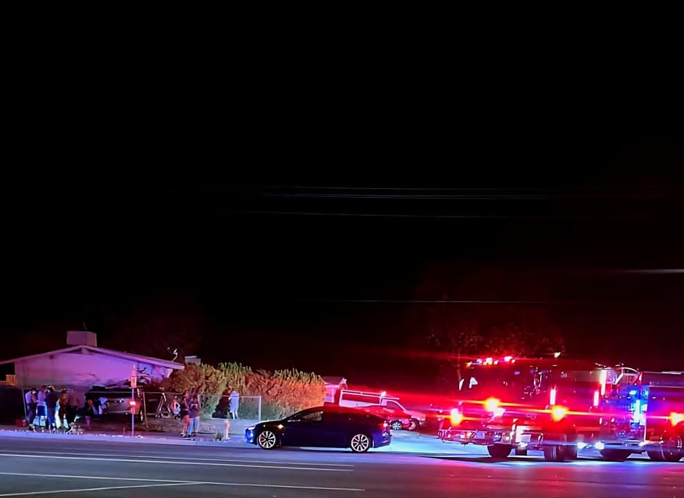 Traffic collsion involving structure on 10th Street West and Avenue H-4