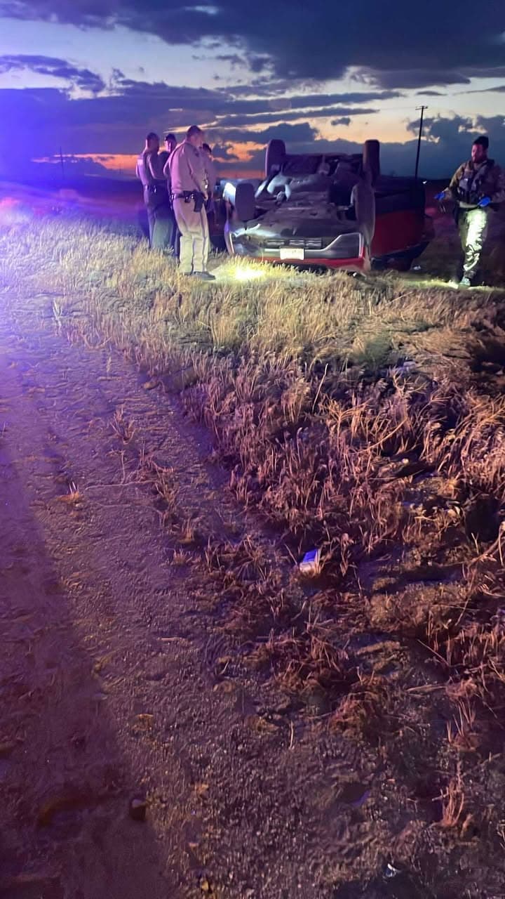 902T/902R/914C....90th Street West and Avenue J....solo vehicle rollover, baby inside vehicle....sheriff, CHP...