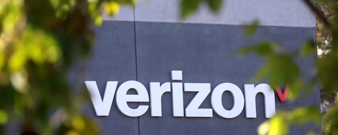Verizon users are reporting cellular and internet outages in Southern California. The...
