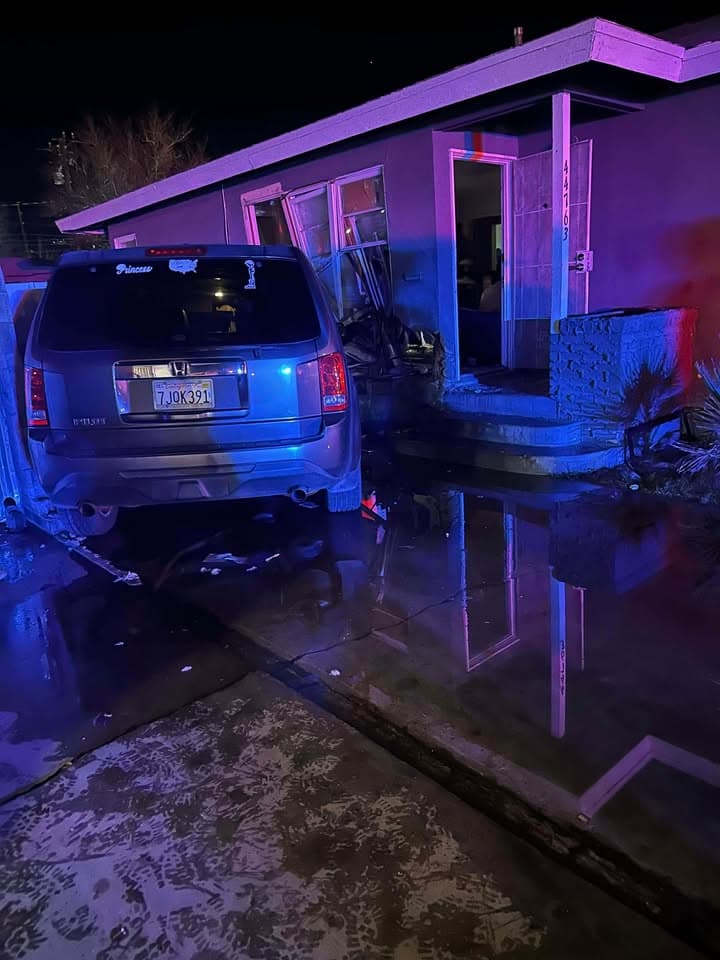 902T/902R…44765 Genoa Avenue…vehicle into a structure…Sheriff and FD enroute code 3 UPDATE:...