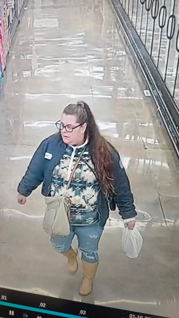 Posting for Lancaster Smart and Final This female stole over $500 on...