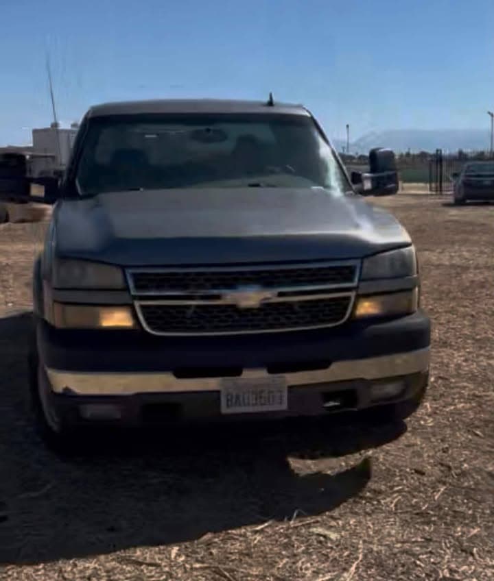 STOLEN I wanted to see if u could post my stolen truck...