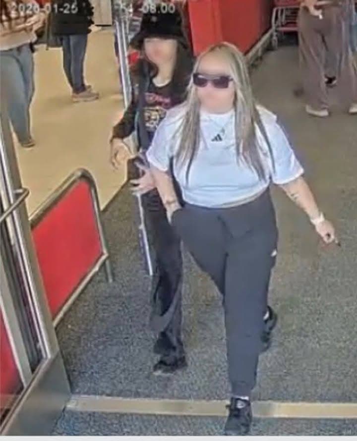 Wallet-Swiping Duo Arrested Following SCV Theft Spree 🚨 Two Los Angeles women,...