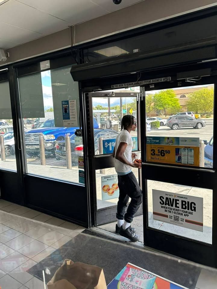 Posting for 7-11 on Palmdale Blvd and Sierra Highway. Person seen here...