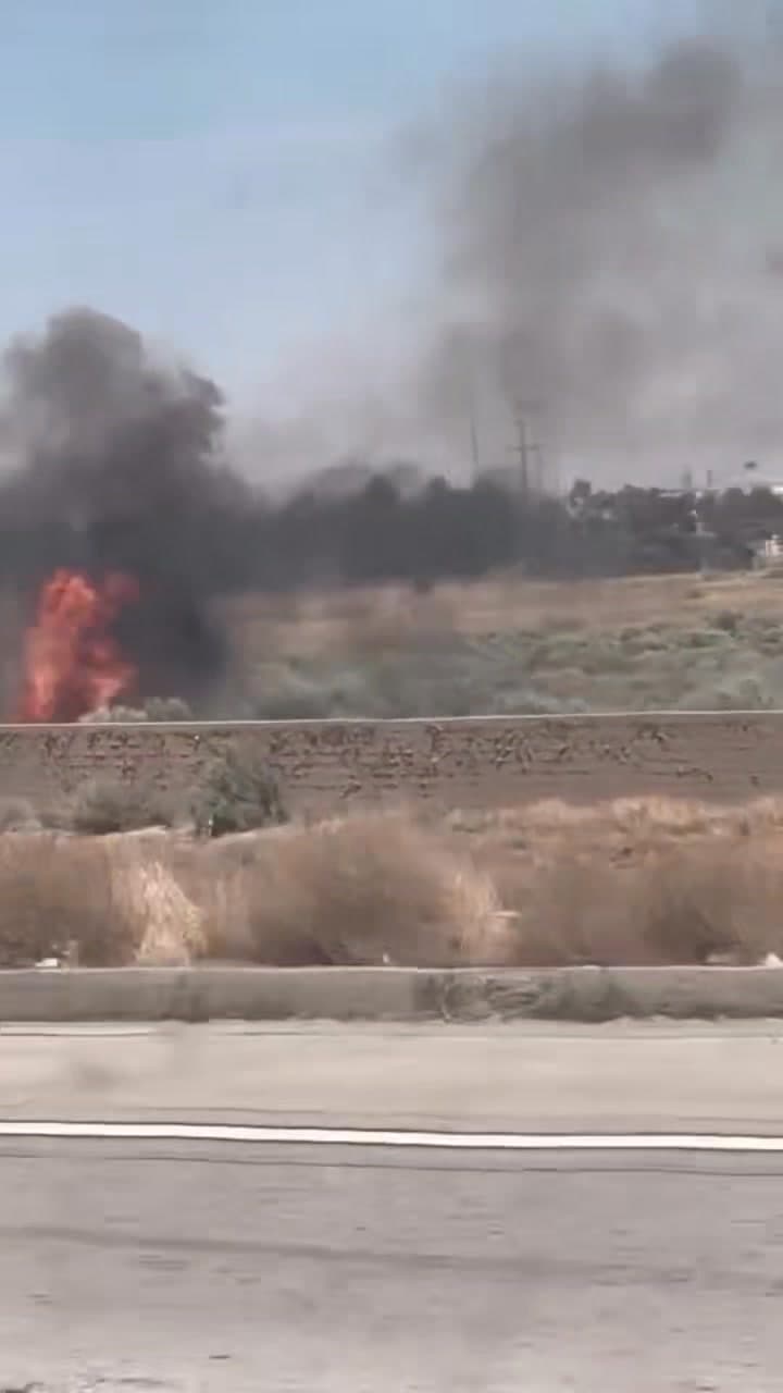 Fire on Avenue Q near 14 Freeway around 1:30 today