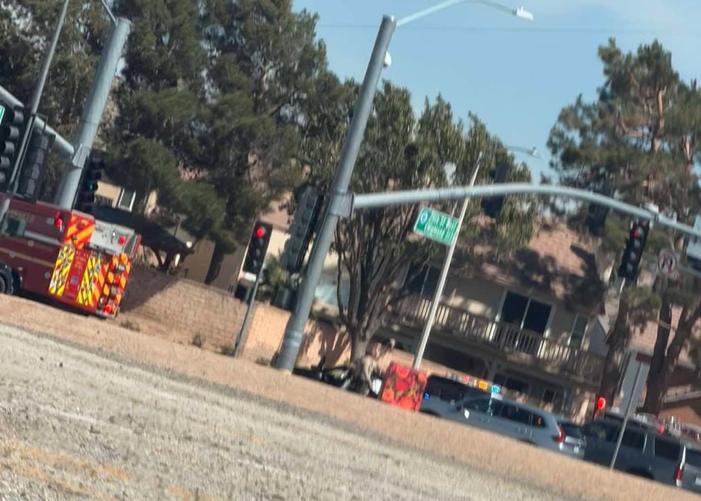 902T/902R....25th Street West and Rancho Vista Blvd....two vehicle collision.....sheriff and FD enroute...