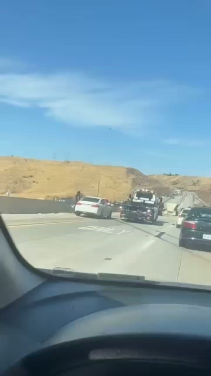 11-79 · Southbound 14 at Agua Dulce · semi truck overturned · CHP and FD enroute code 3