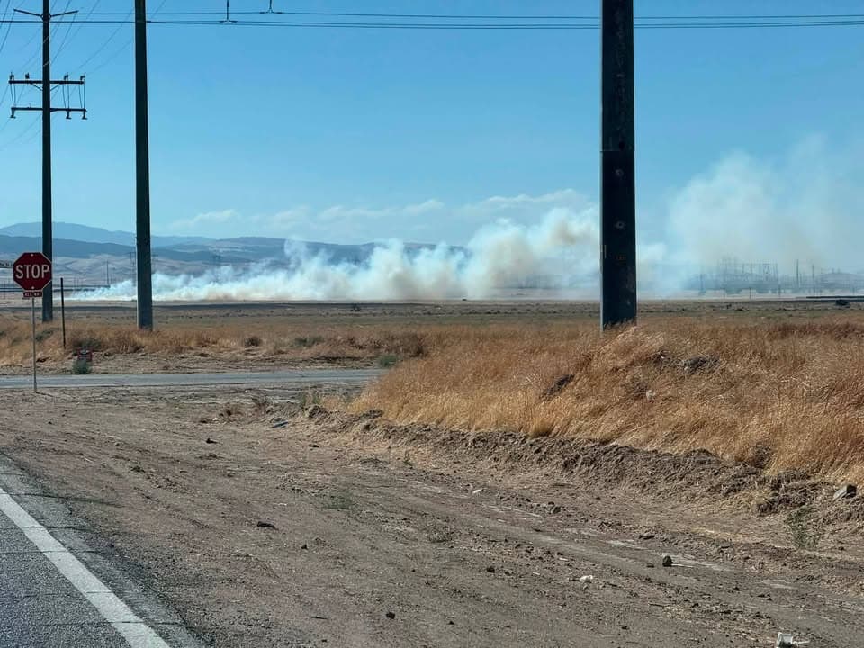 TRAIL FIRE — WEST OF LANCASTER W Avenue J & 90th Street...