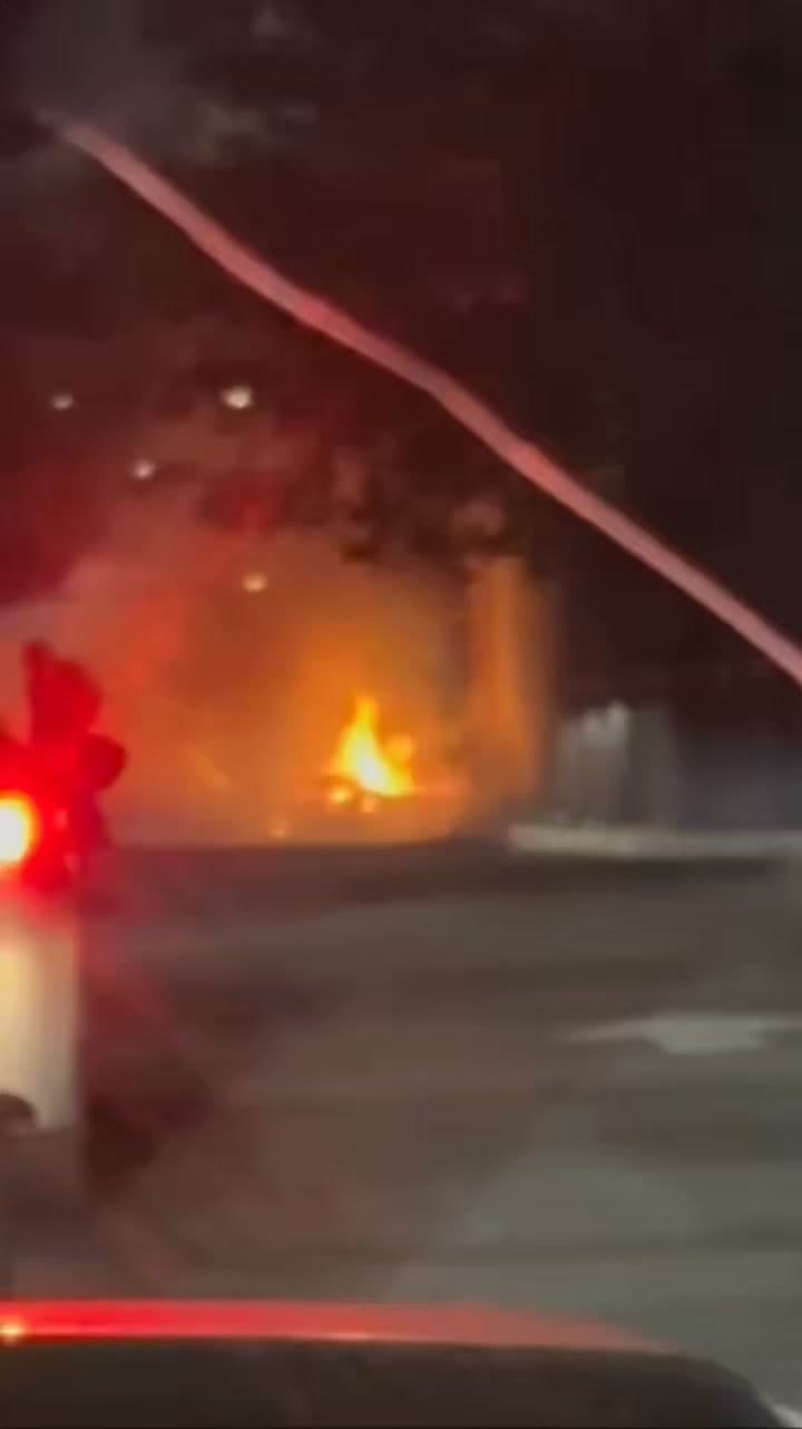 Fire on Avenue I and 10th Street West