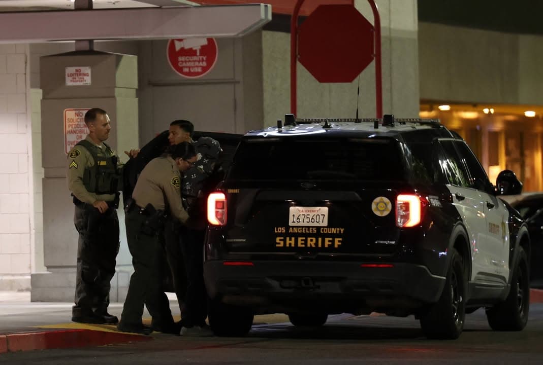 Attempt 211 · 10th Street West and Avenue K at Target · female attempted to steal items, fought with security while trying to leave, currently detained in LP office · sheriff…