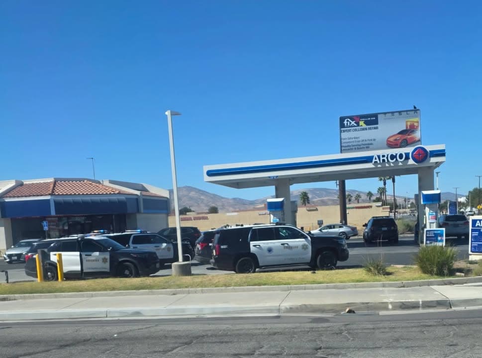 ASSISTANCE REQUEST · 25th Street East and Palmdale Boulevard · Deputy behind a wanted armed and dangerous felony vehicle · additional units enroute code 3